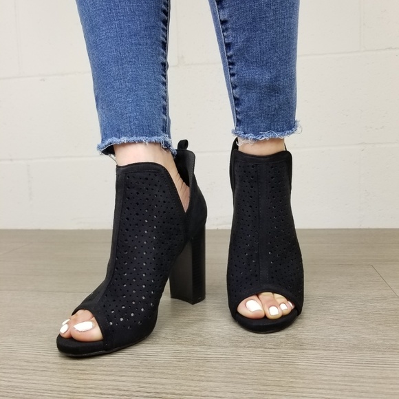 Perforated Block Heel Sandal Ankle Bootie - Picture 6 of 8